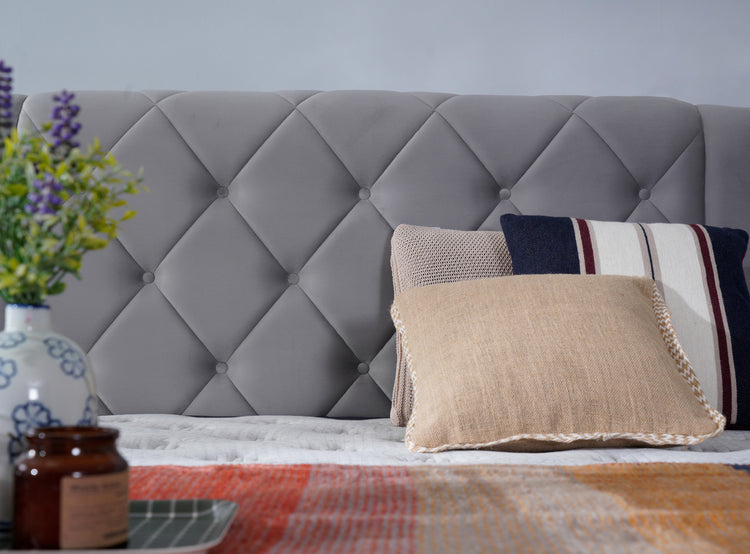 Pat Encanto 160 x 200 , tapitat cu somiera metalica