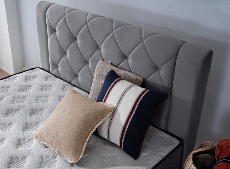 Pat Encanto 160 x 200 , tapitat cu somiera metalica