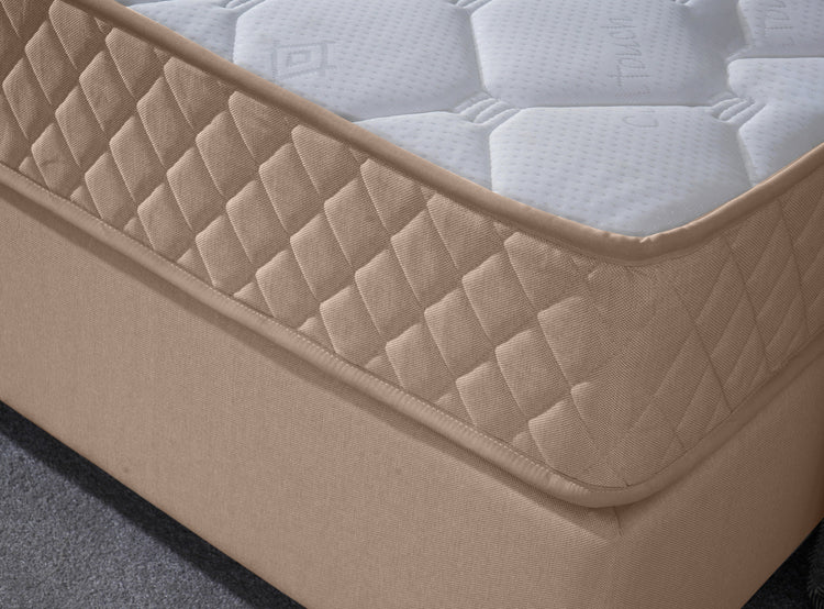 Pat Nobi 160 x 200 , tapitat, culoare crem