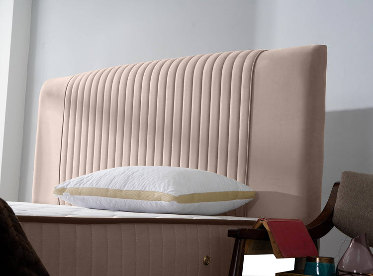 Pat Melia 160 x 200 , tapitat, culoare cappucino