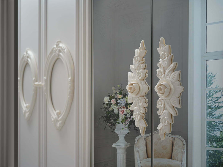 Dormitor Neli, crem, pat 160x200 cm, dulap cu 6 usi, comoda, 2 noptiere, somiera metalica si saltea incluse