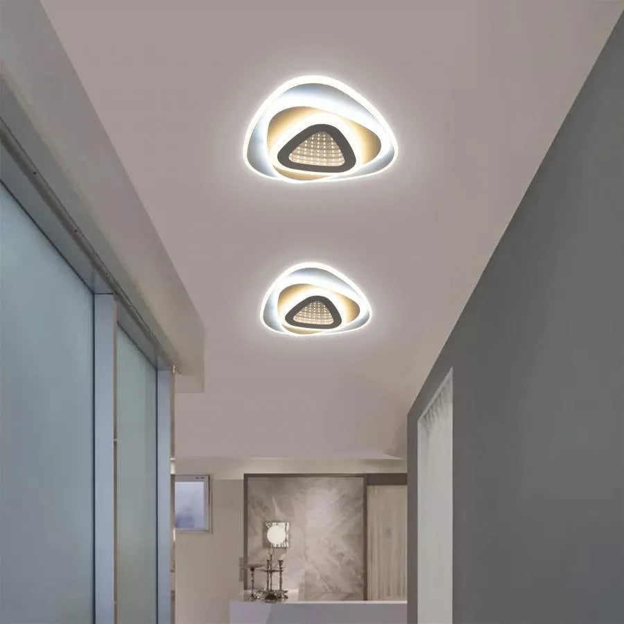 Lustra LED NEXA Triunghi 3D 36W, Alb, Lumina Rece/Calda/Neutra